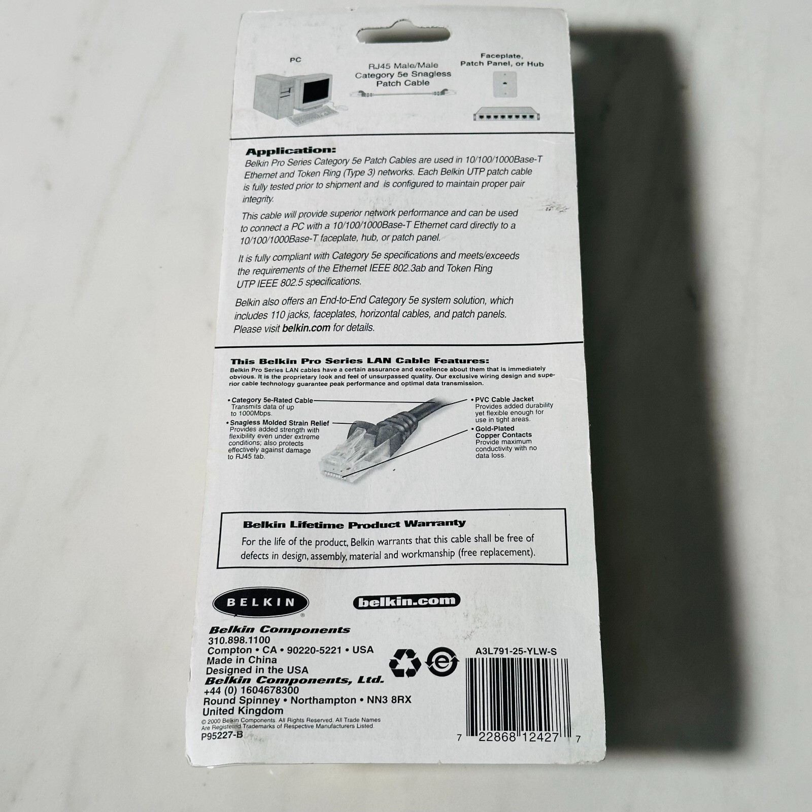 Belkin Pro Series 25′ 7.6 m LAN Category 5e Snagless Patch Cable RJ45 Male/Male