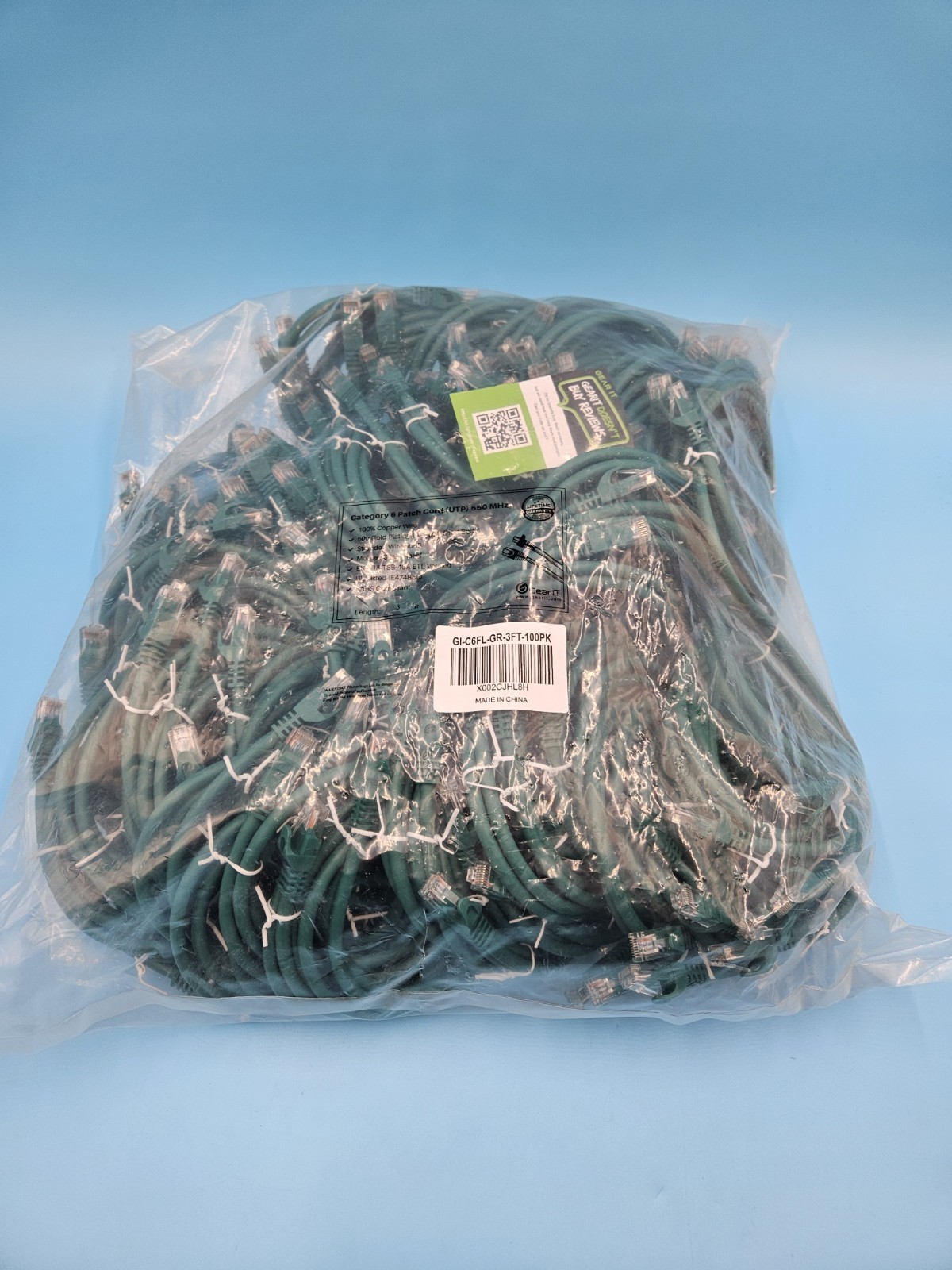 GEARit 100-Pack Cat6 Patch Cable 3 Feet Cat 6 Ethernet Cable Snagless Flexible