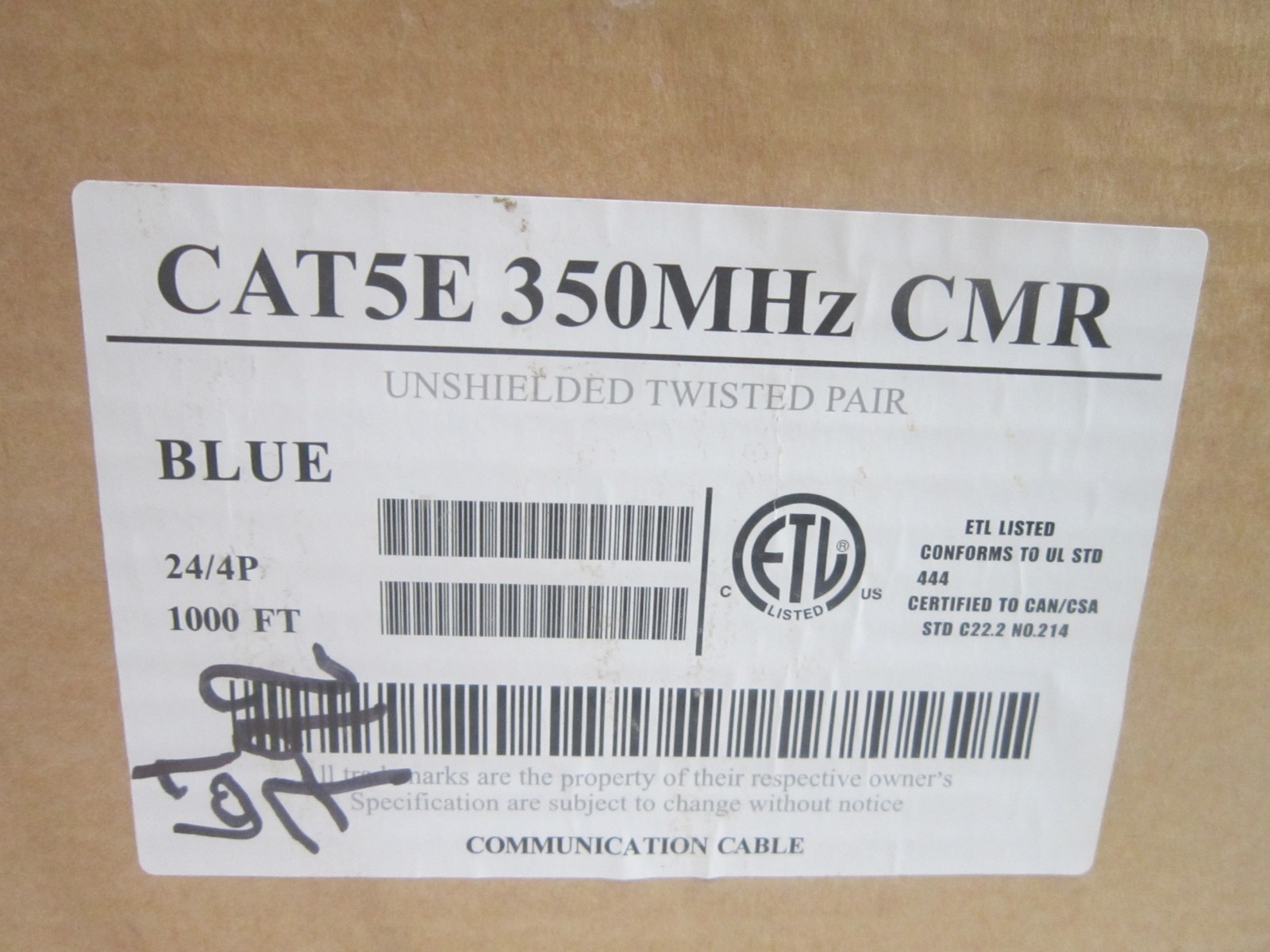 CAT5E 350MHz CMR UNSHIELDED TWISTED PAIR BLUE COMMUNICATION CABLE