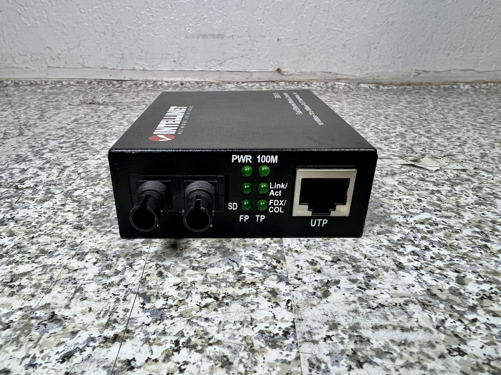 Intellinet Fast Ethernet Media Converter (506519) Unit Only – No Power Cable!