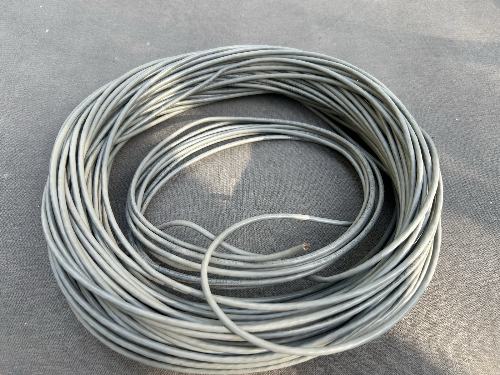 General Cable Cat5e CMX Outdoor-CMR 4PR 24AWG 100+ Feet Exact Length Unknown