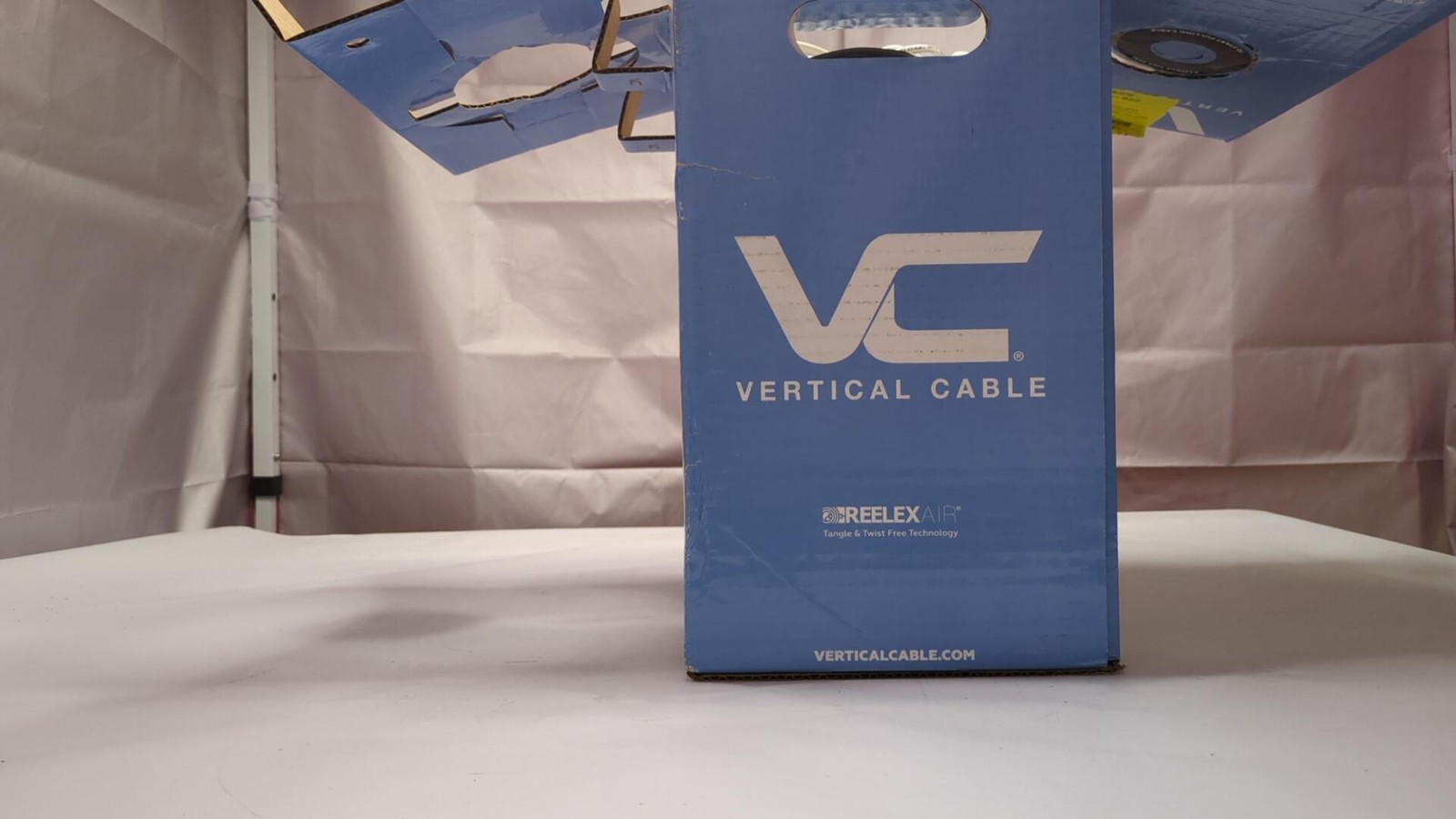 Vertical Cable Cat6, 550 Mhz, Utp, 23awg, 8c Solid Bare Copper, Plenum, 1000ft