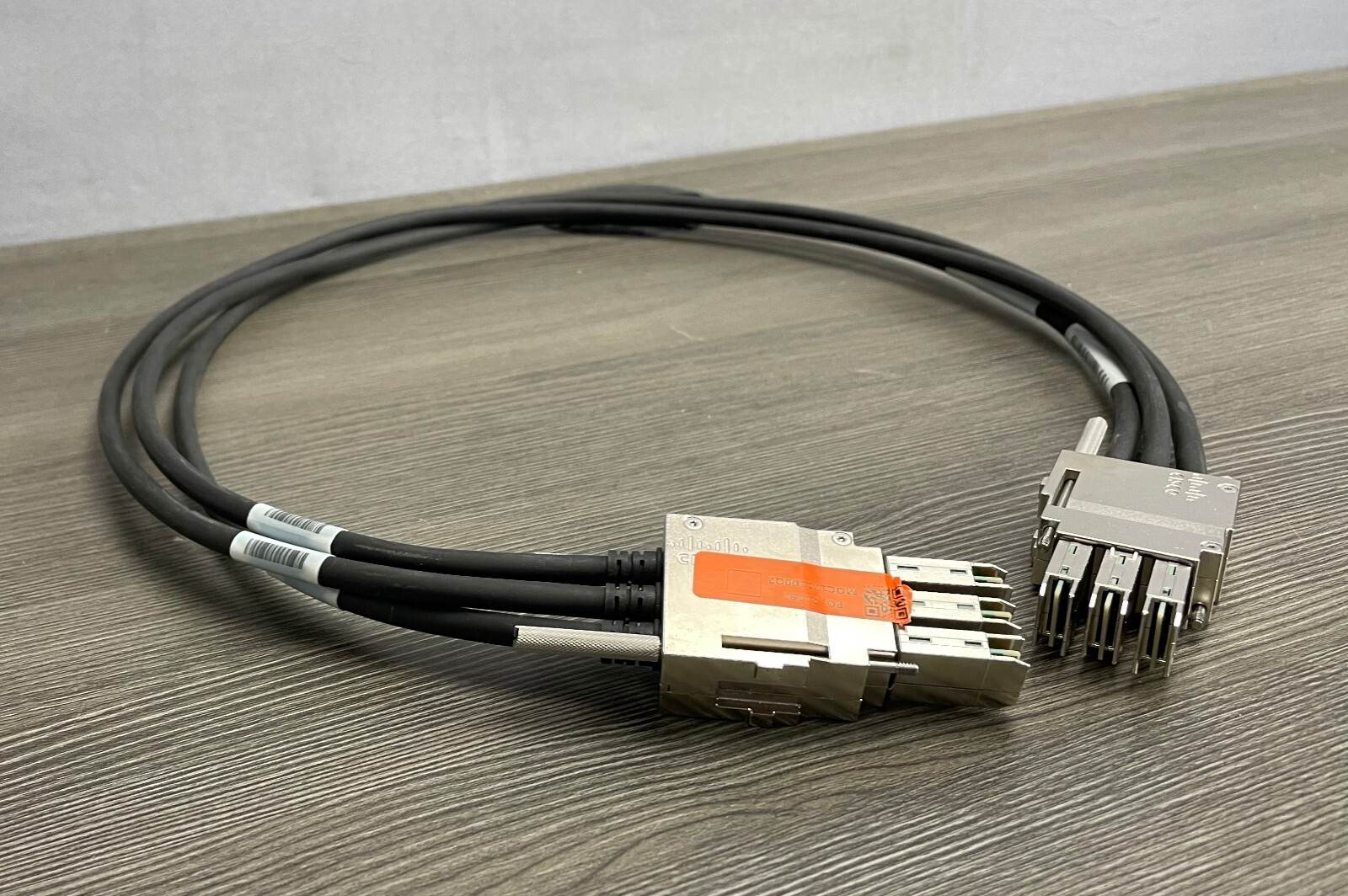 Cisco STACK-T1-1M StackWise-1M Stacking Cable for 3850 Series – Same Day Shipp