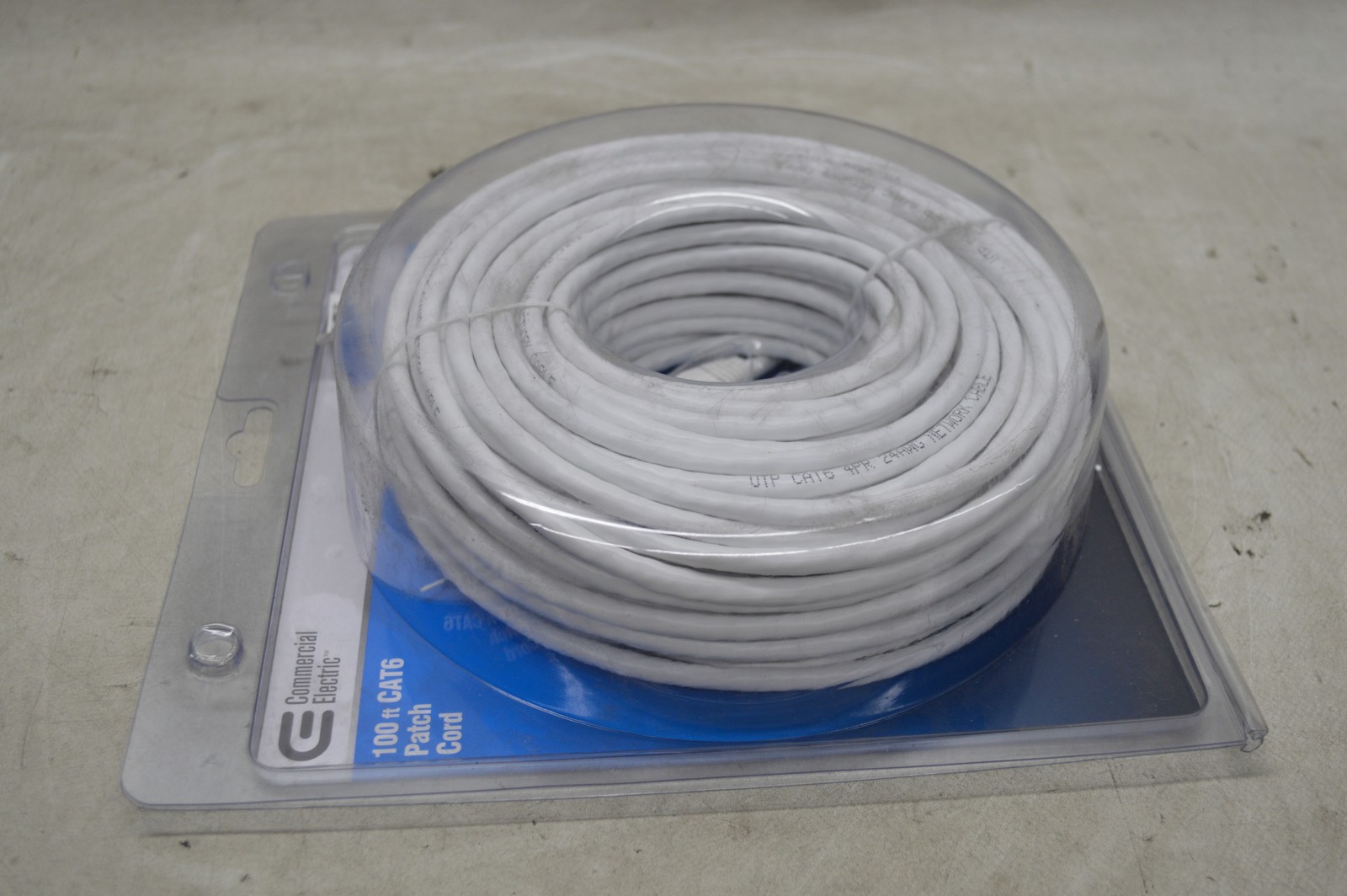 Commercial Electric 100 ft. CAT6 Ethernet Cable White RJ-45 250MHz *New Unused*