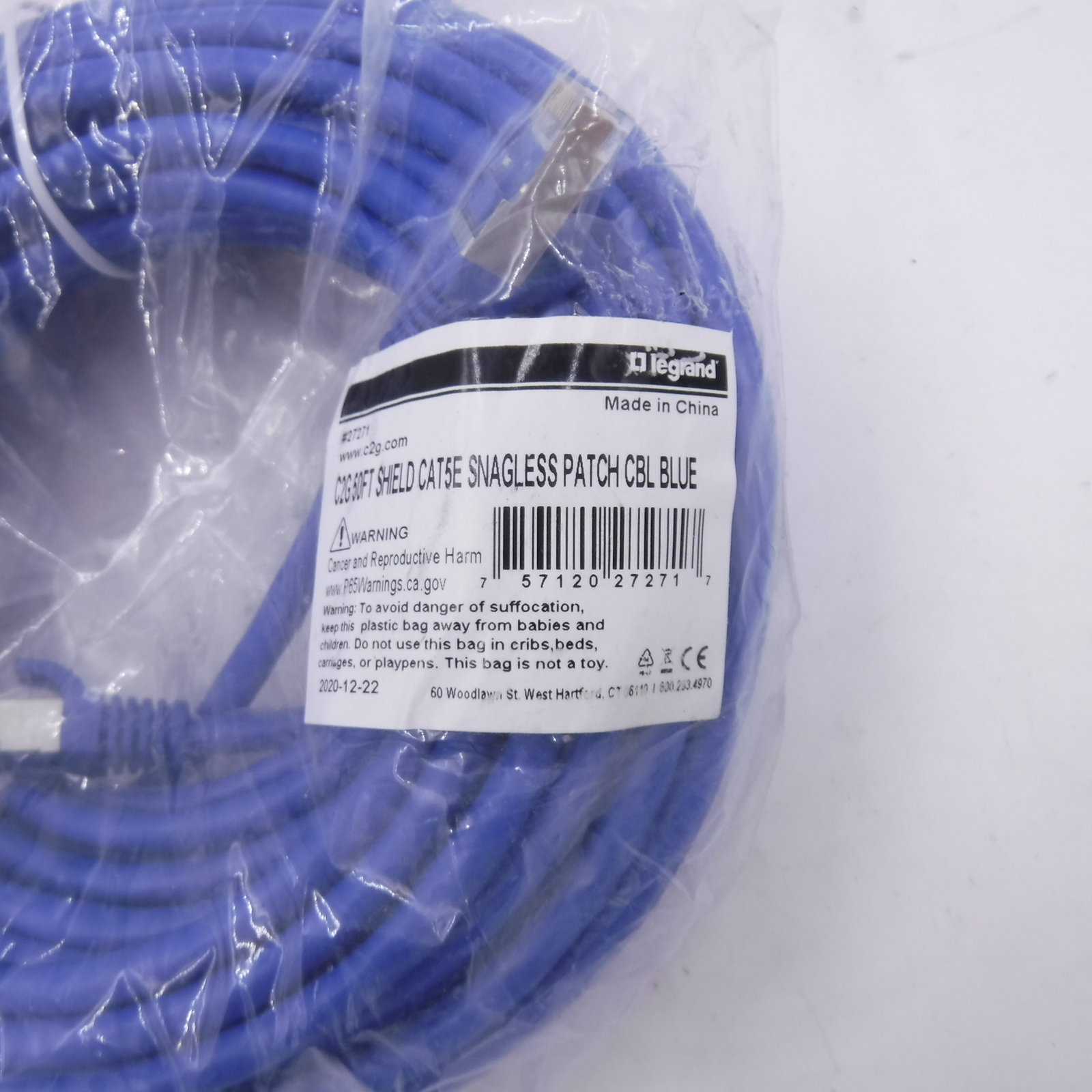 C2G 27271 50FT CAT5E MOLDED SHIELDED (STP) NETWORK PATCH CABLE – BLUE
