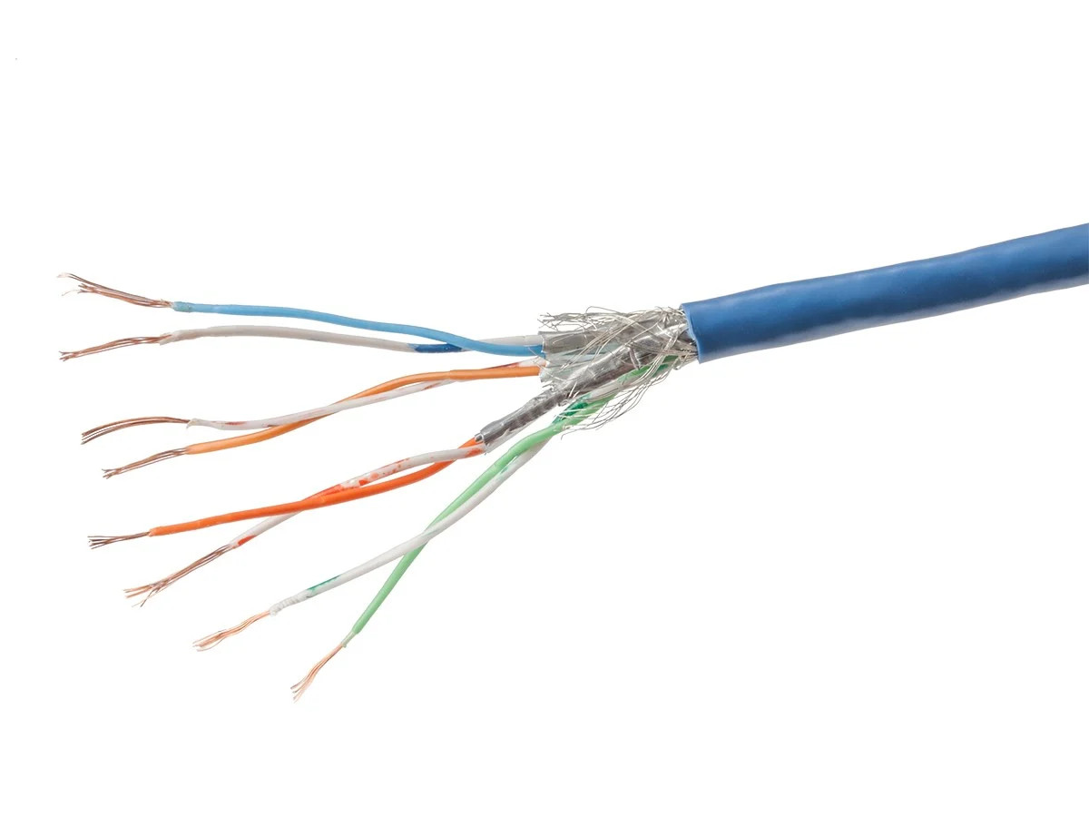 Monoprice Cat7 Ethernet Patch Cable – 3 feet – Blue | Flexboot RJ45 Stranded