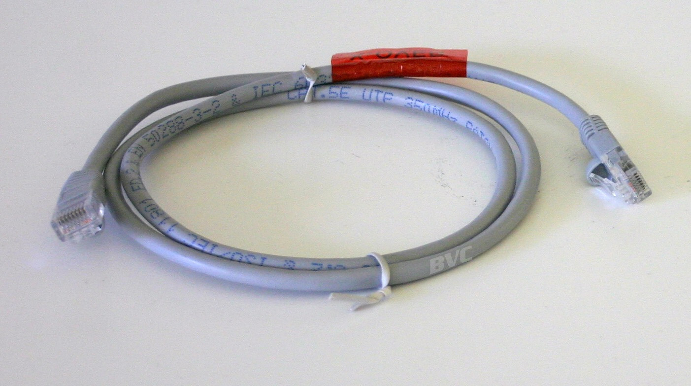 3′ Feet Foot Molded Cat5e Network Cable- Ethernet Crossover (X-Over) RJ45 Cat 5e