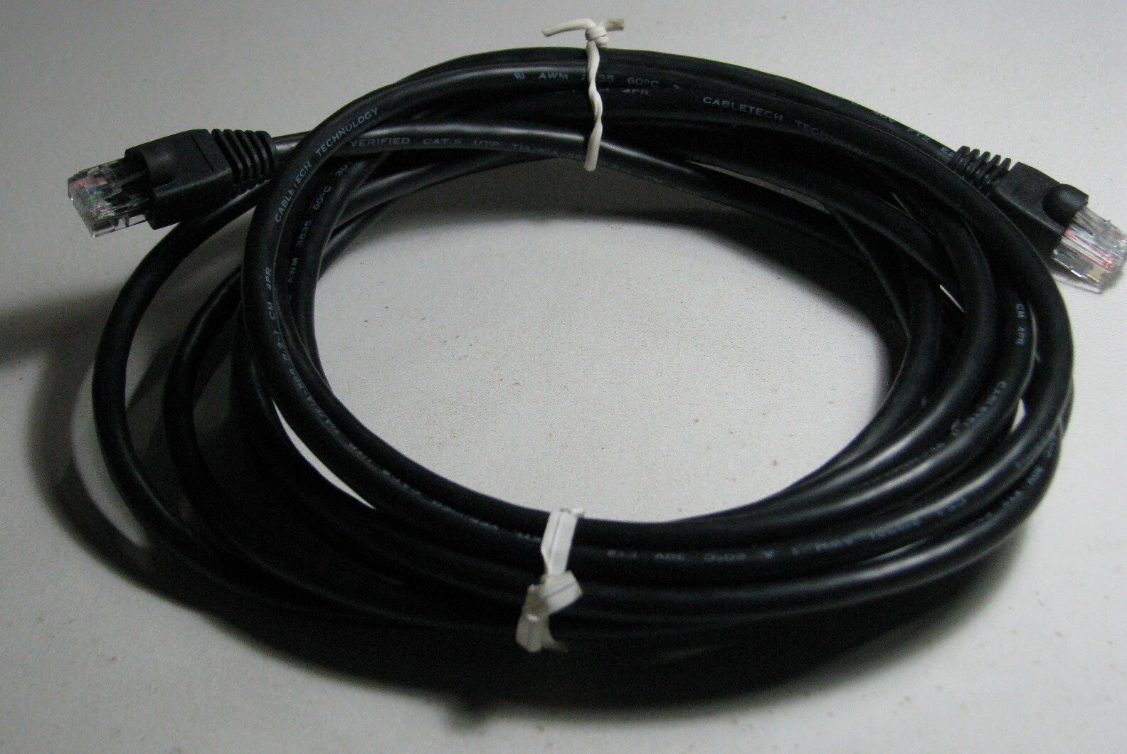 13.5 Ft CABLETECH TECHNOLOGY VERIFIED CAT.6 UTP TIA/EIA-568-B.2-1 E237114 219561