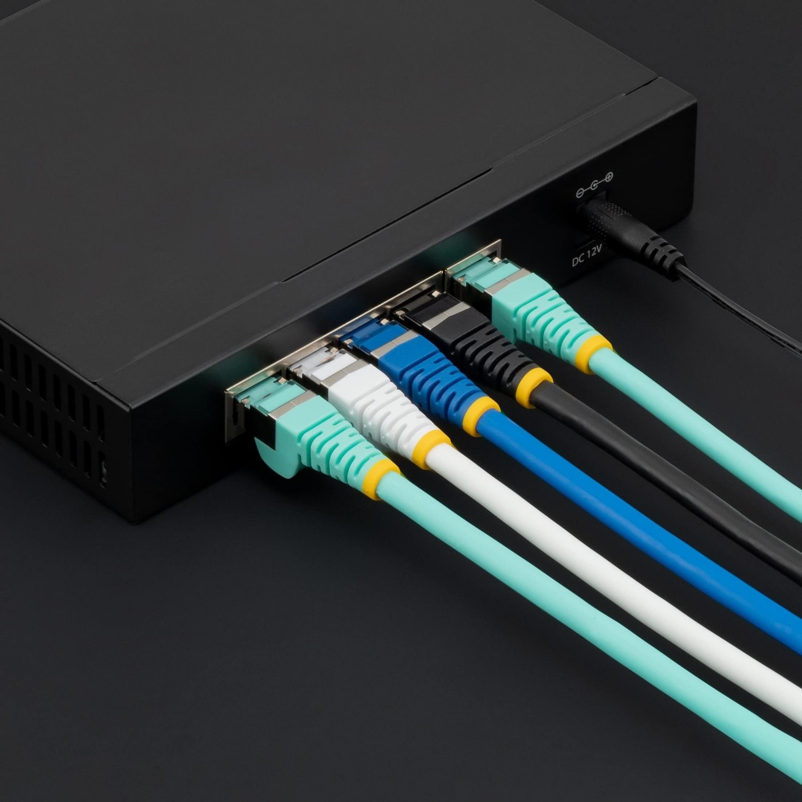 StarTech 15ft CAT6a Snagless S/FTP Ethernet Cable Blue NLBL15FCAT6APATCH