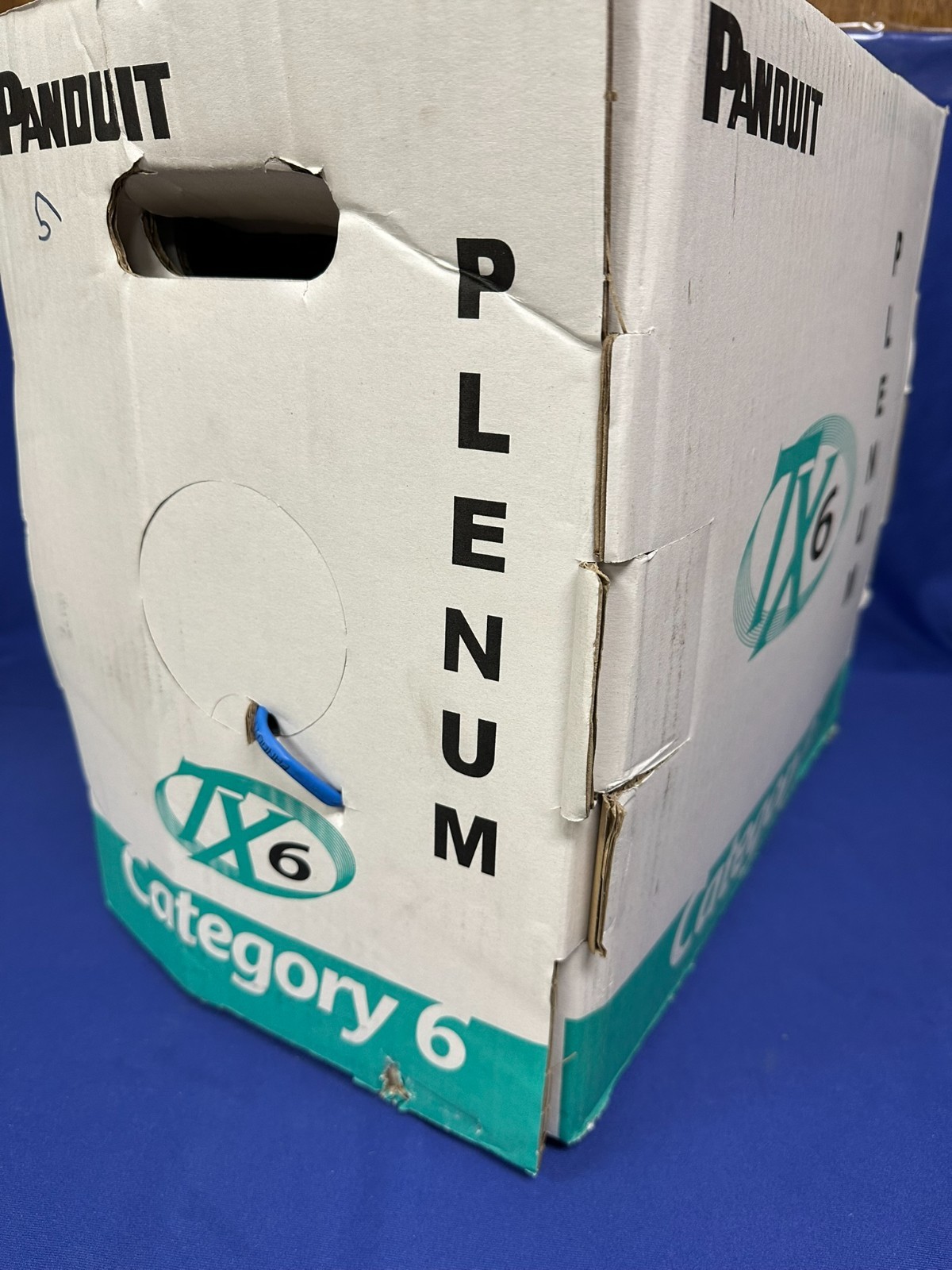Panduit Cat6 Plenum PUP6C04BU-ULP CMP 23AWG U/UTP Blue Network Cable 1000 ft.