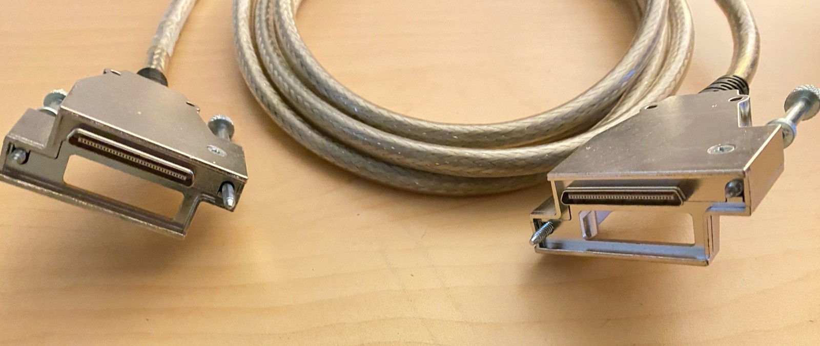 Cisco CAB-STACK-3M Shielded SCSI Cable VHDCI 68-Pin Male to Male | 9ft | 3m |