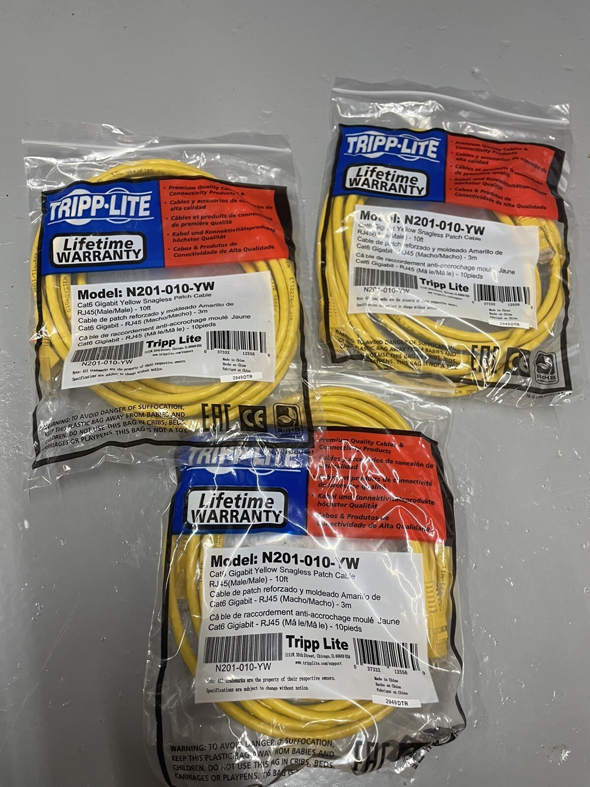 Tripp Lite Cat6 Gigabit Snagless Molded Patch Cable (RJ45 M/M) Yellow 10-ft S19