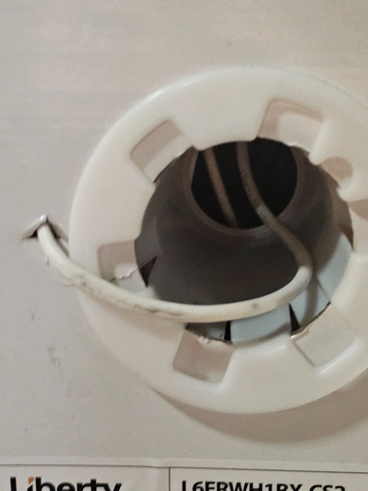 Liberty L6ERWH1BX-CS2 CAT 6E 1000′ 23/4 Pr Solid Non-Shielded Bare Copper Riser
