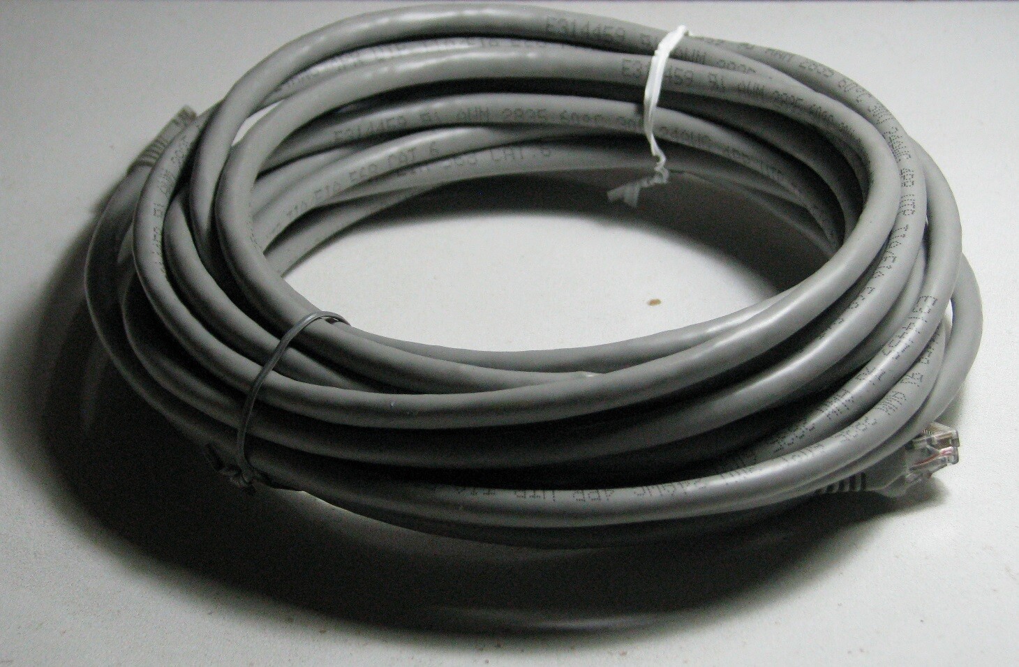 25 Ft GRAY CAT.6 CABLE E314459 RJ AWM 2835 60℃ 30V 24AWG 4PR UTP TIA/EIA 568
