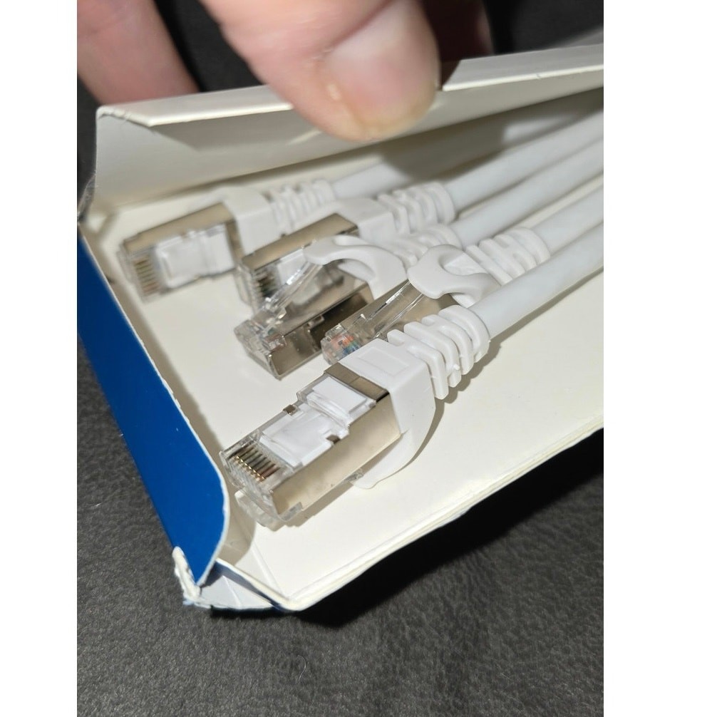5-Pack Cat6A Snagless Shielded (SSTP/SFTP) Ethernet Patch Cab – 1ft, WHITE