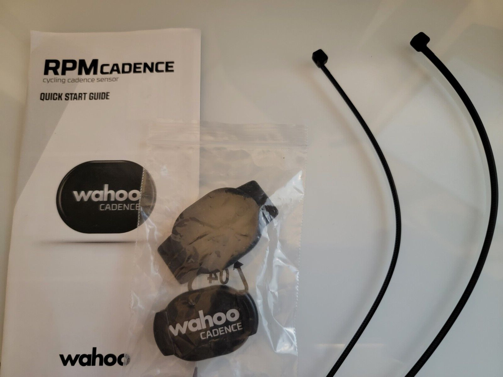 Wahoo RPM Cadence Sensor – USED In Box w/All Accessories – Excellent Condition!
