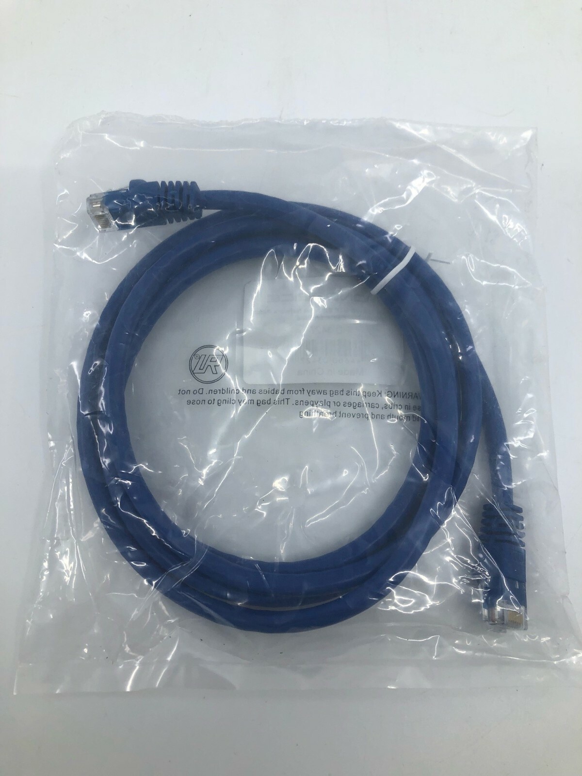 Monoprice Cat6 Ethernet Patch Cable – 5ft – Blue, RJ45, 550Mhz, UTP, 24AWG