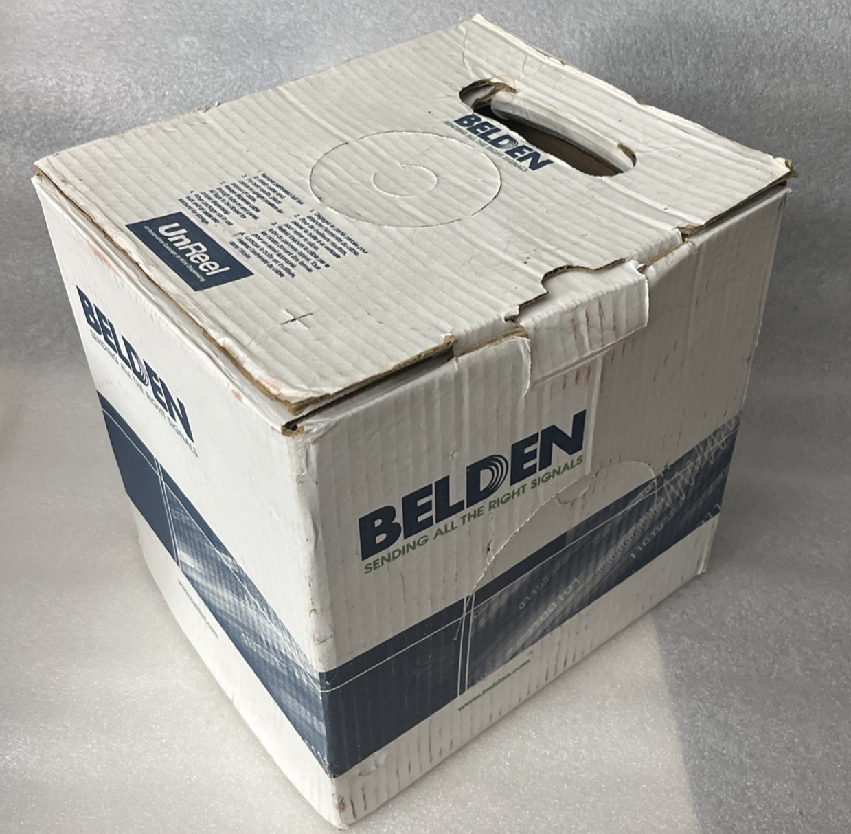 250 FT Belden 1585A 4-Pair 24 AWG Cable Plenum-CMP PVC-LS,, Gray Cat5E Rated