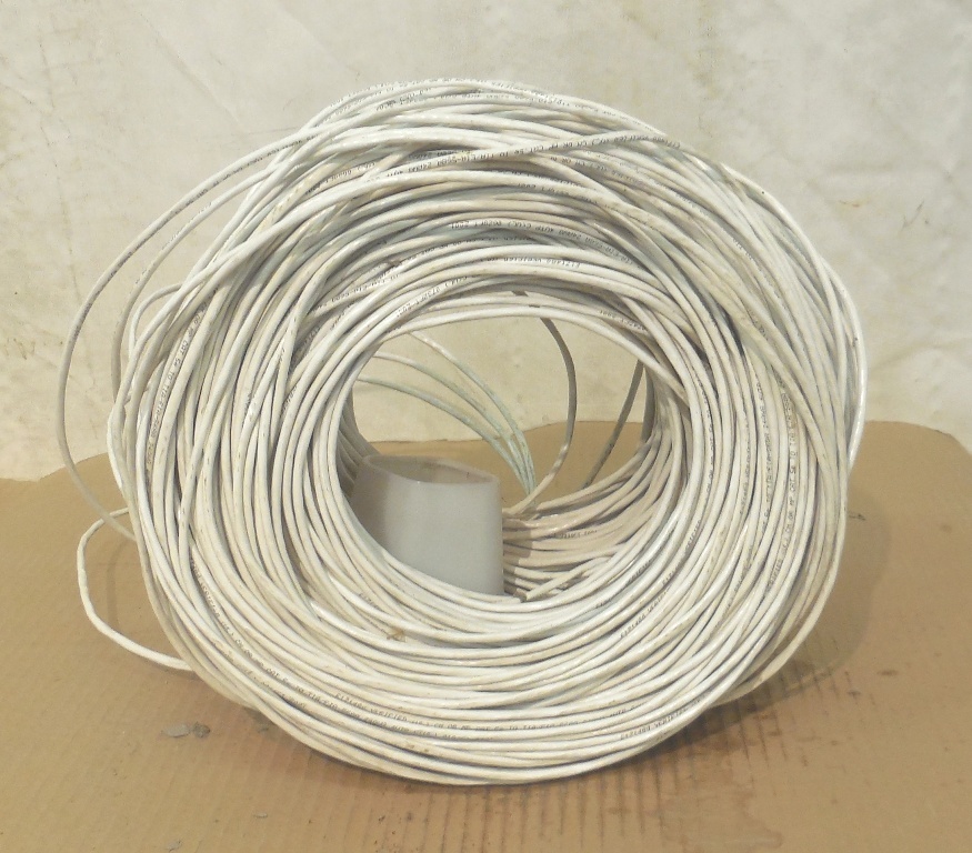 UNKNOWN BRAND WHITE CABLE DBC1900WT, CAT5E