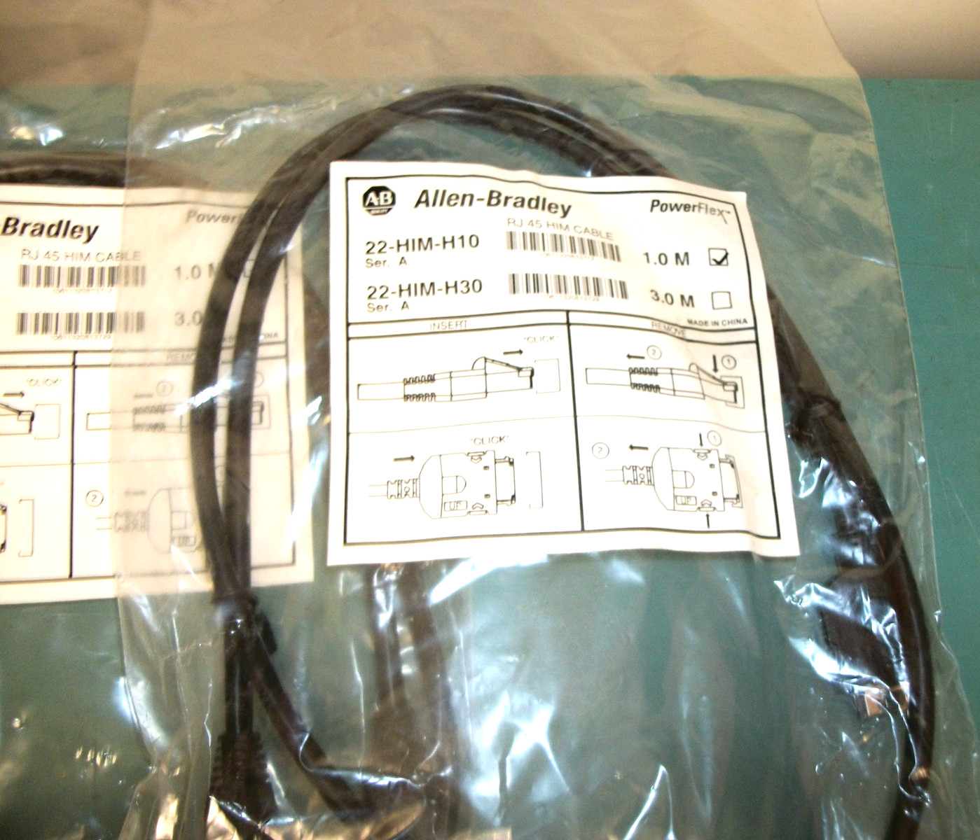 LOT OF 8 – ALLEN-BRADLEY AB PowerFlex 22-HIM-H10 RJ45 HIM Cable 1.0M – NEW