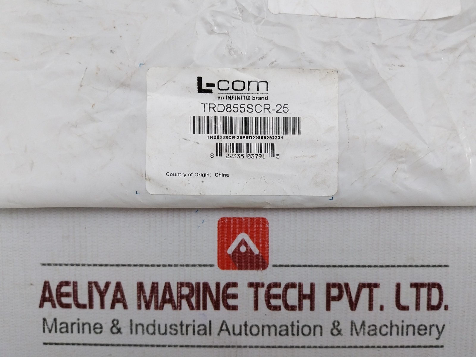 L-COM TRD855SCR-25 Ethernet Cable