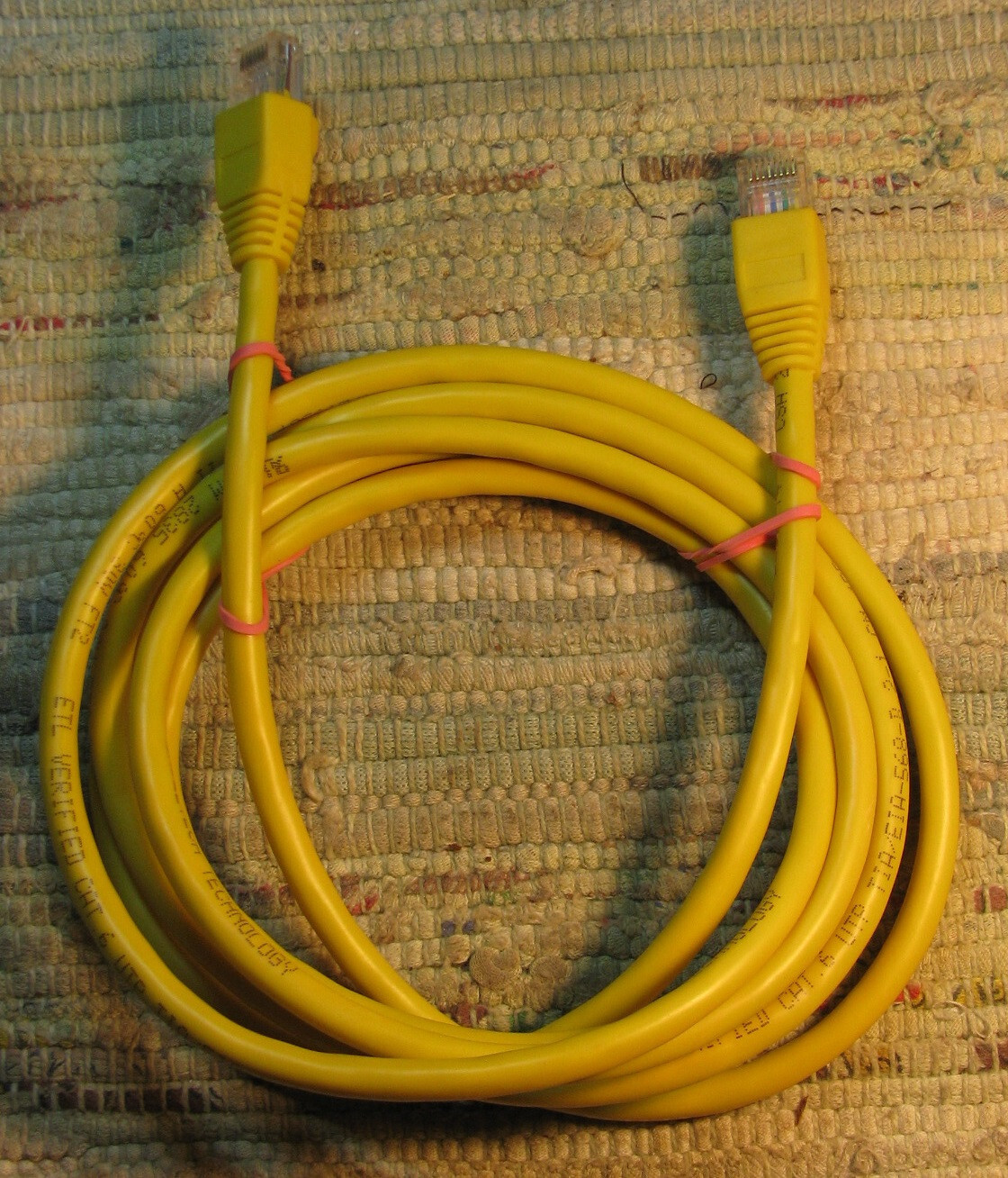 7 Ft CABLETECH TECHNOLOGY CAT.6 E237114 CSA 219561 TIA/EIA-568-B.2-1