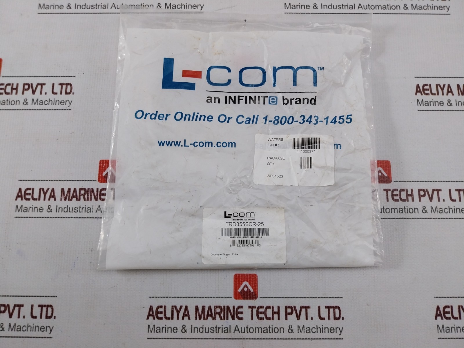 L-COM TRD855SCR-25 Ethernet Cable