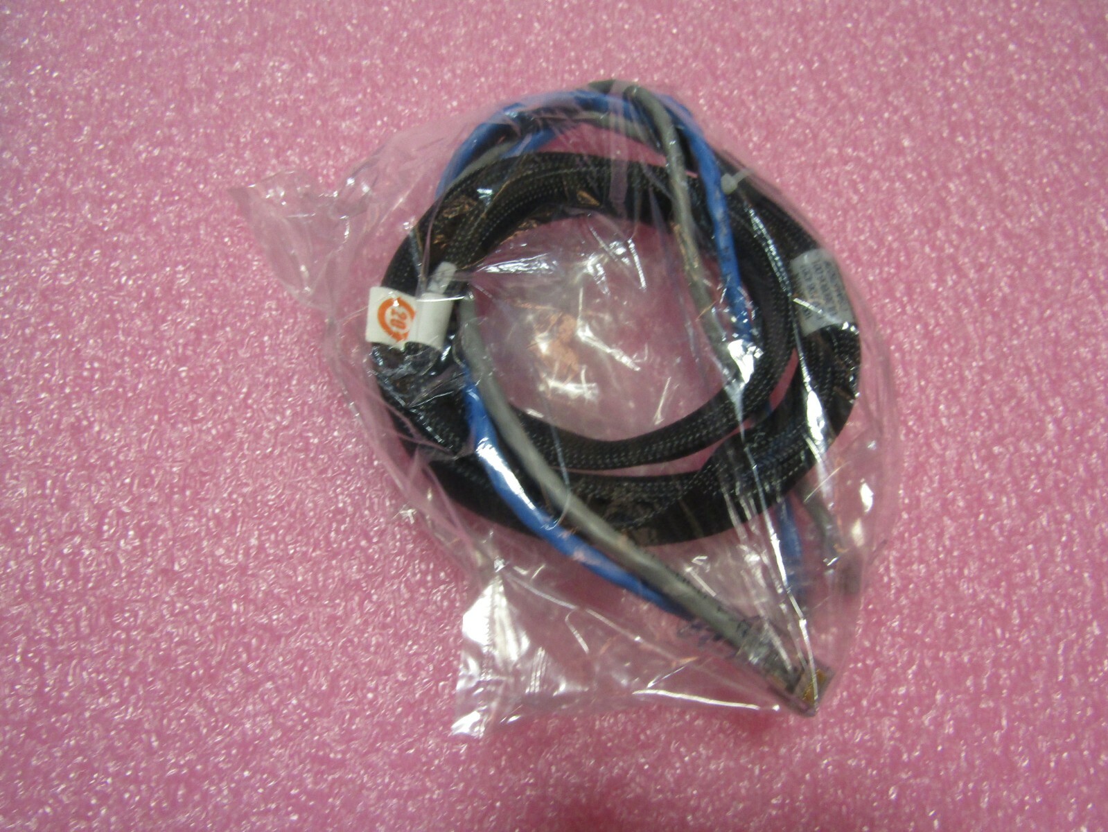 100-580-014 CSA4576278 EMC CAT6 UTP 1-node Cable Bundle 5 ft (Non-RoHS)