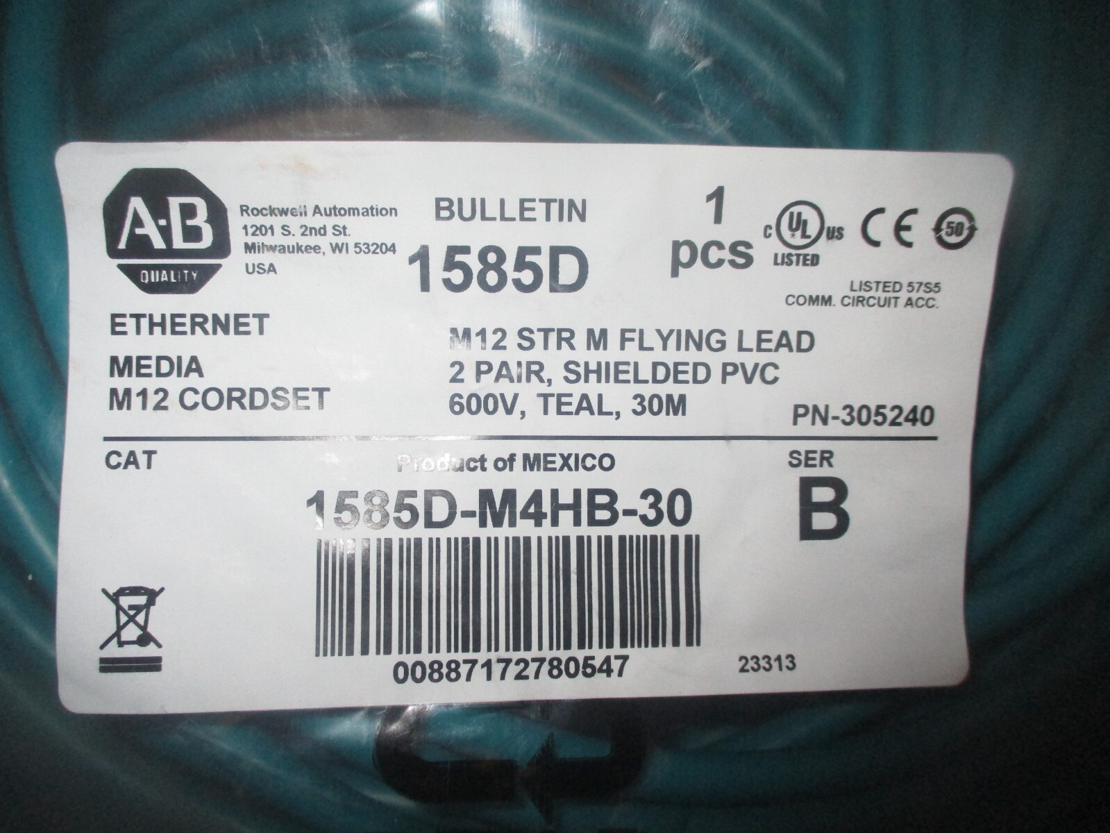 1585J-M4HB-30 ALLEN BRADLEY COMPUTER ETHERNET POWER CABLE PATCH CORD SET