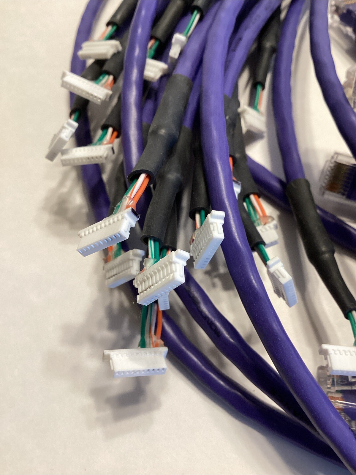 LOT 26 Monoprice 2 FT 24AWG Cat5e 350MHz UTP Ethernet Network Cable Purple 568B