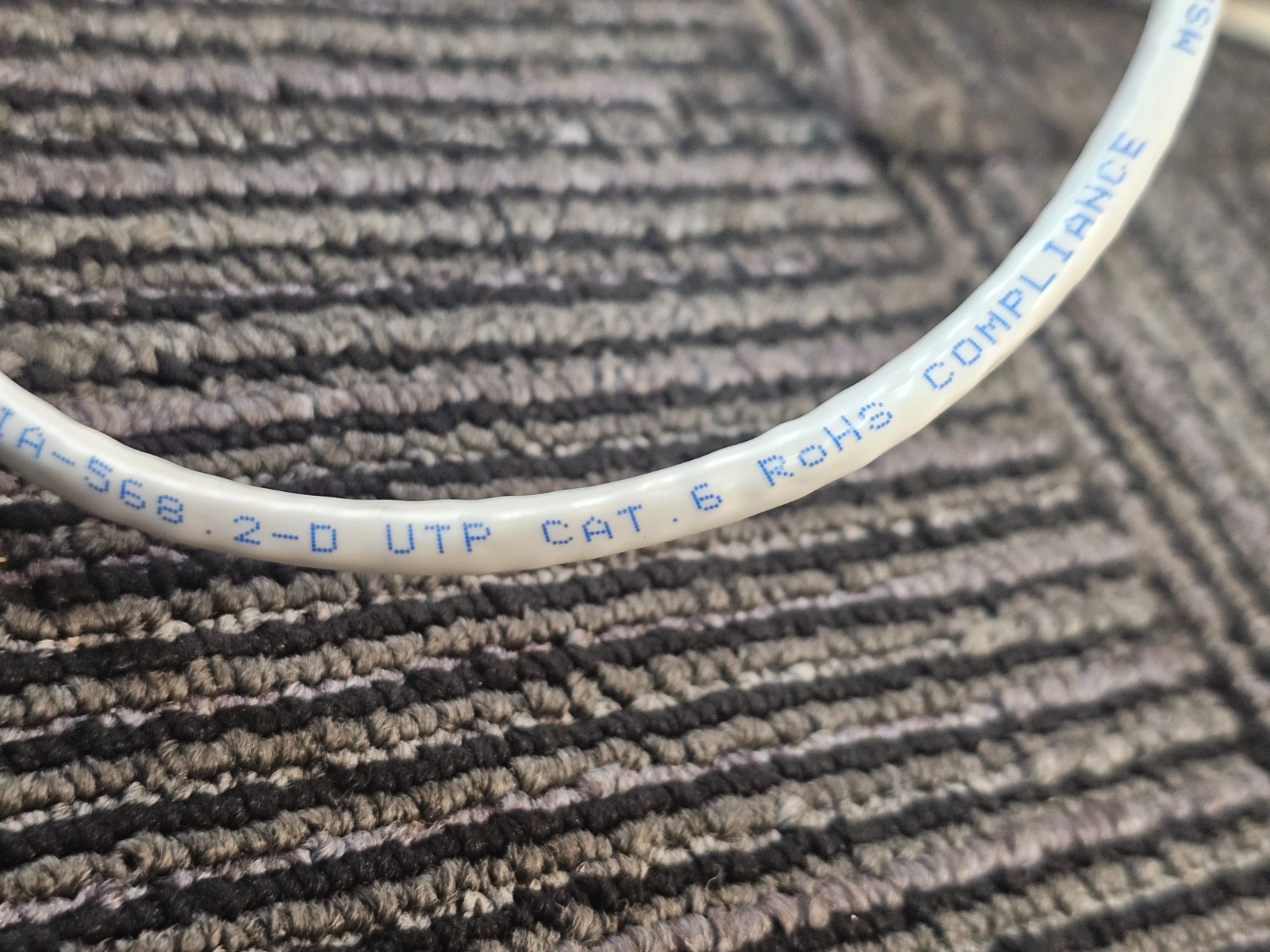 200FT Axiom AXG99968 Networking Cable White Cat6 U/Utp (Utp) 550mhz Patch Cable