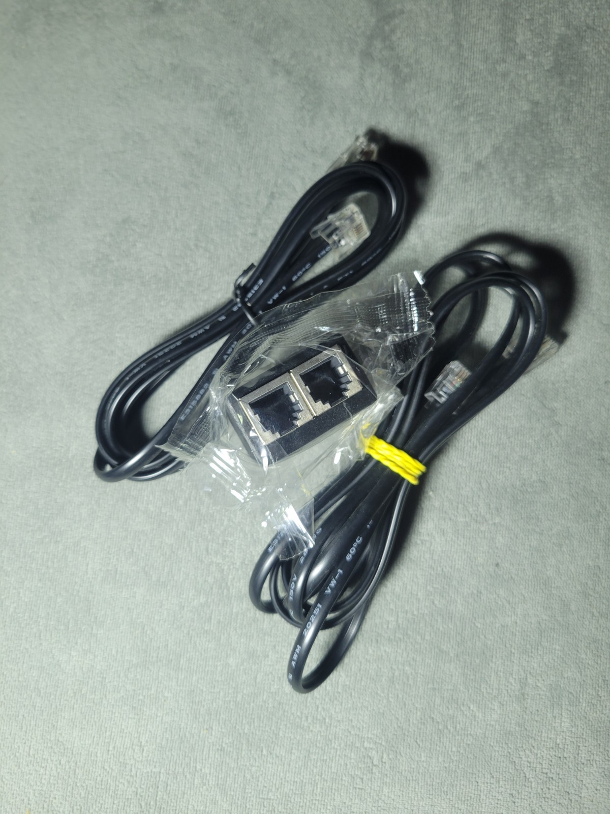 Ethernet Splitter 1 To 2 With 2 Cables Included Set Unknown Brand