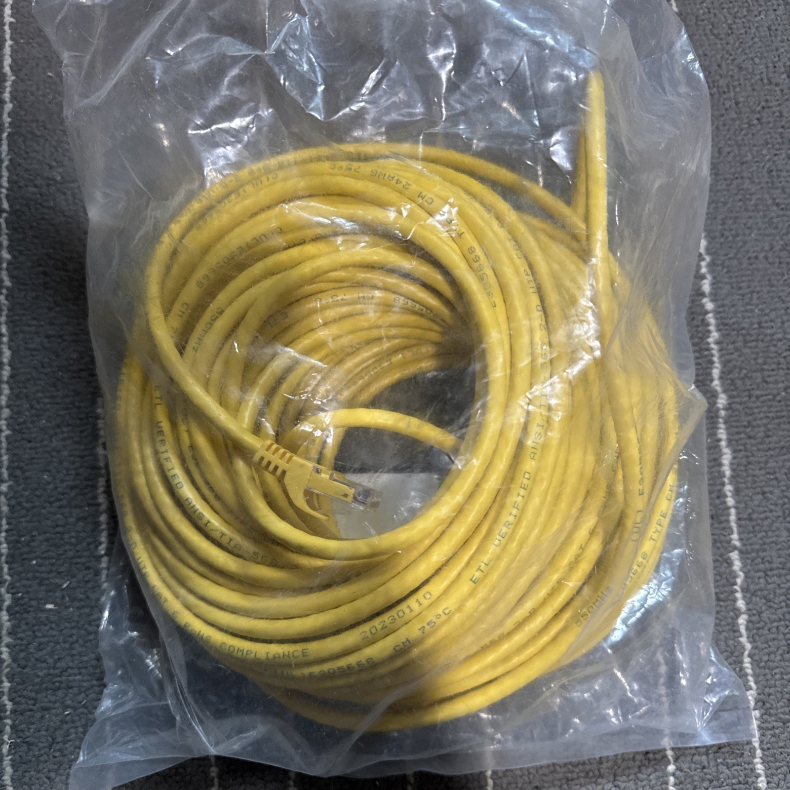 NEW 550Mhz CAT 6 Shielded Cable – 100 Foot Yellow STP 568B Wiring, YELLOW