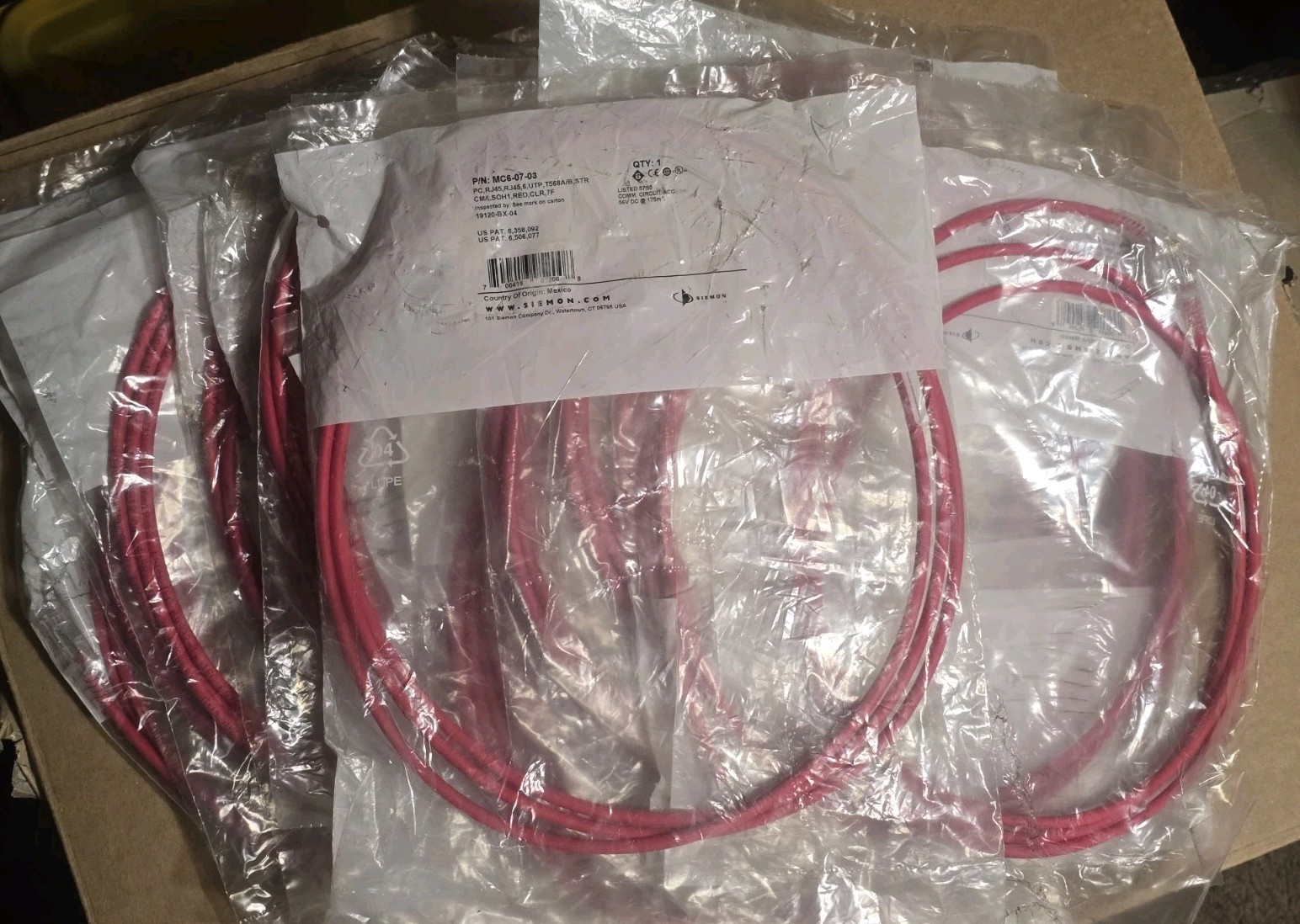 (Lot Of 29+1 Dmg Pckge) Siemon MC6-07-03 PC RJ45 6 UTP T568A/B Stranded, 250MHz