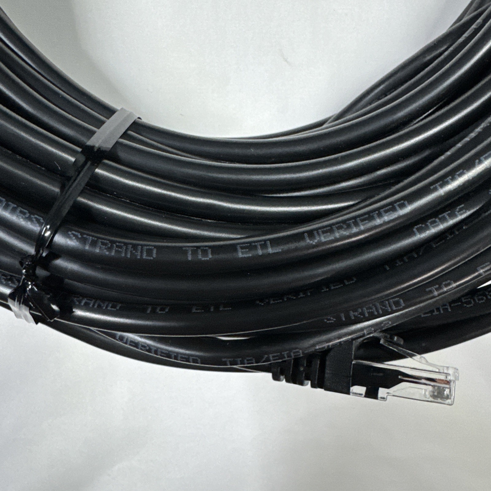 Cat6 UTP 24AWG Patch Cable 100 FT TIA/EIA-568-B.2 (100 Feet)