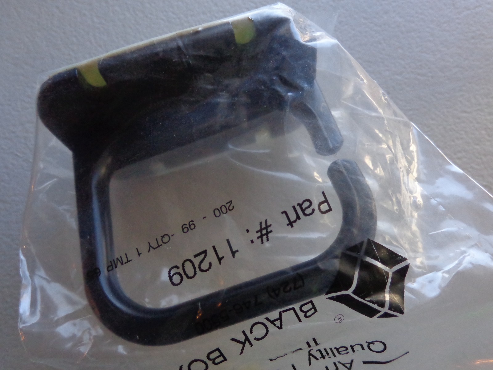 QTY 6 BLACK BOX 11209 WALLMOUNT CABLE HANGER