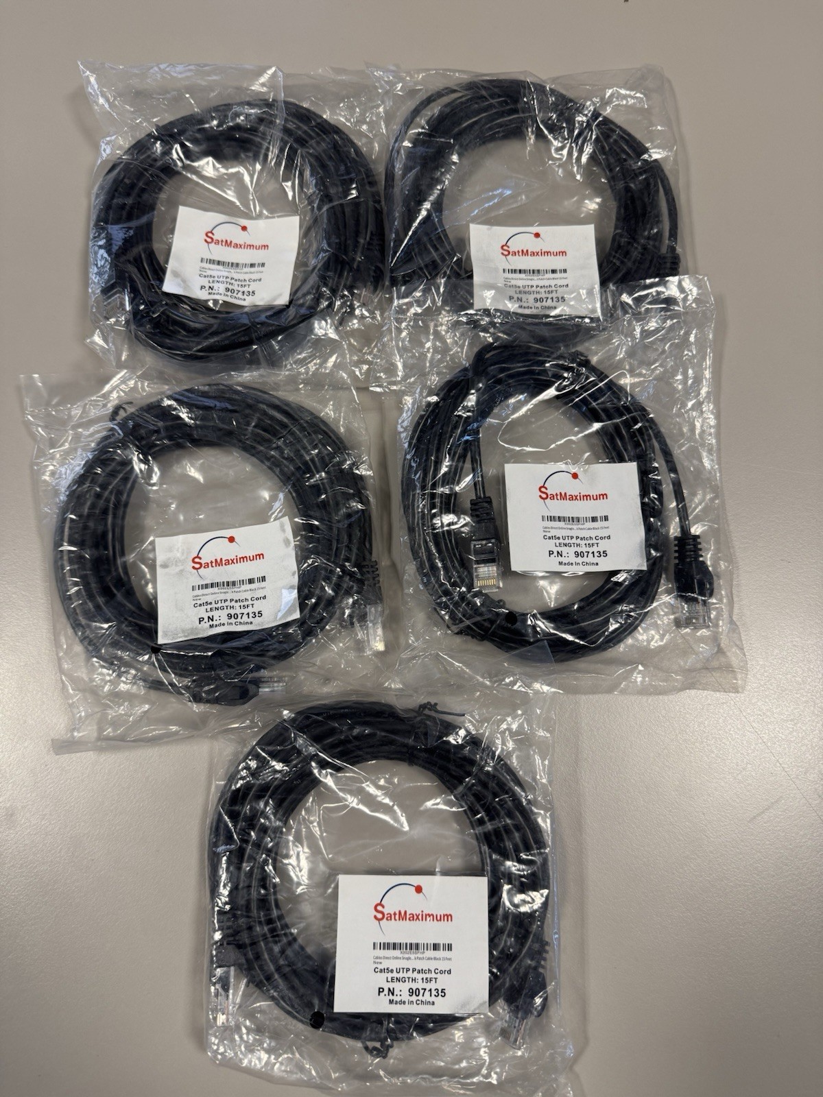 Lot of 5 SatMaximum Cat5e UTP 15ft RJ45 Patch Cables – New in Package – Black