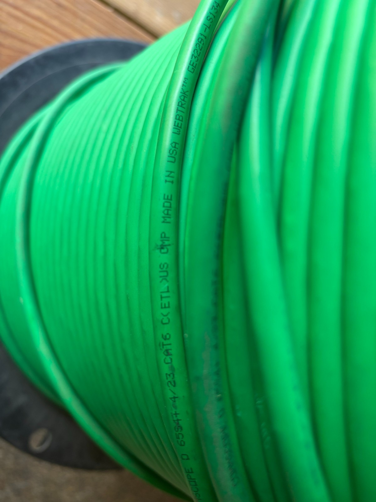 CommScope 4/23 23AWG F/UTP Cat6 Copper Cable Green Jacket See Desc. 880 feet