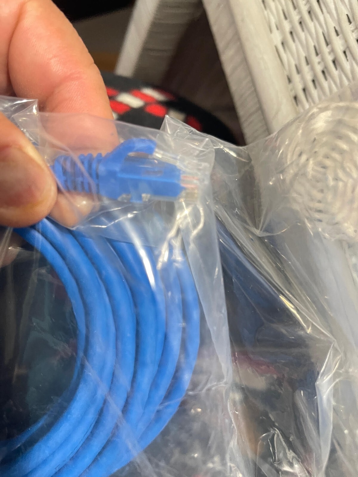 C2G #27145 25′ CAT6 Snagless BLUE Unshielded (UTP) RJ-45 Network(Z2)