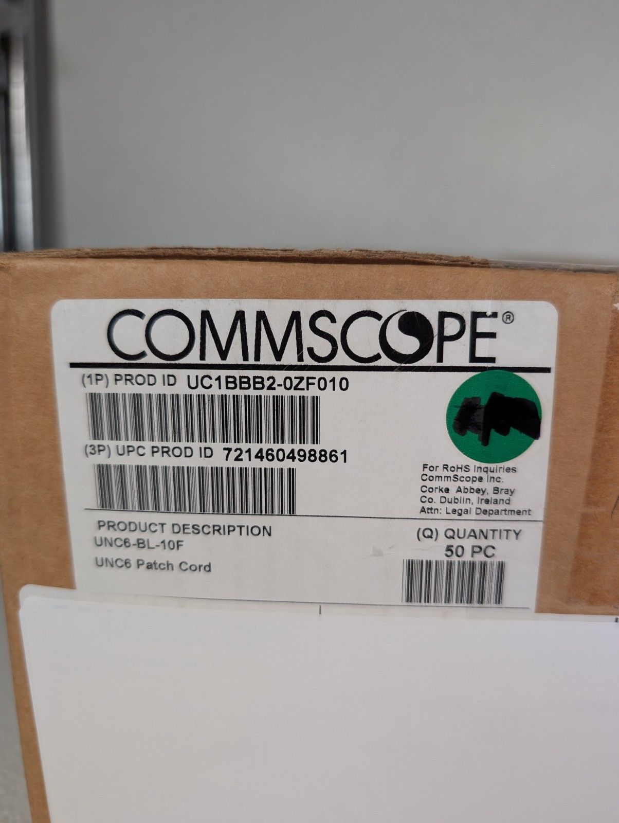 Lot of 50 CommScope Uniprise Cat6 10ft Blue Snagless Patch Cable UC1BBB2-0ZF010