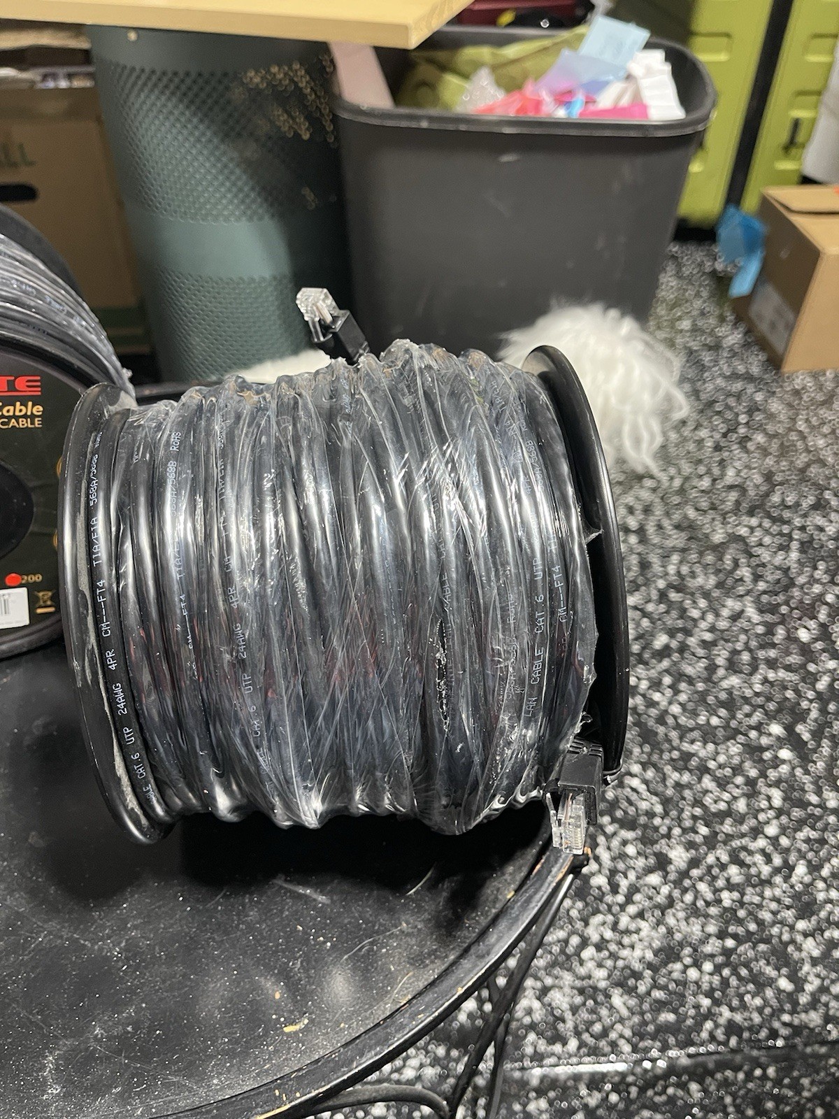 HANNLINTE Cat 6 Outdoor Ethernet Cable 200FT 24AWG 550MHz HL-CAT6-CCA-BK 1 Roll