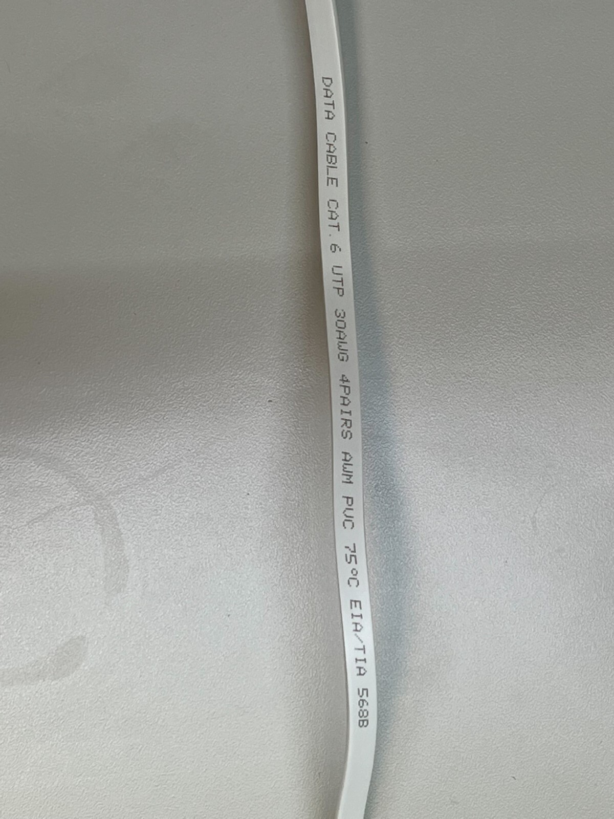 Data Cable 10ft Cat 6 UTP 30 AWG 4PAIRS AWM PVC 75 °C EIA/TIA 568B