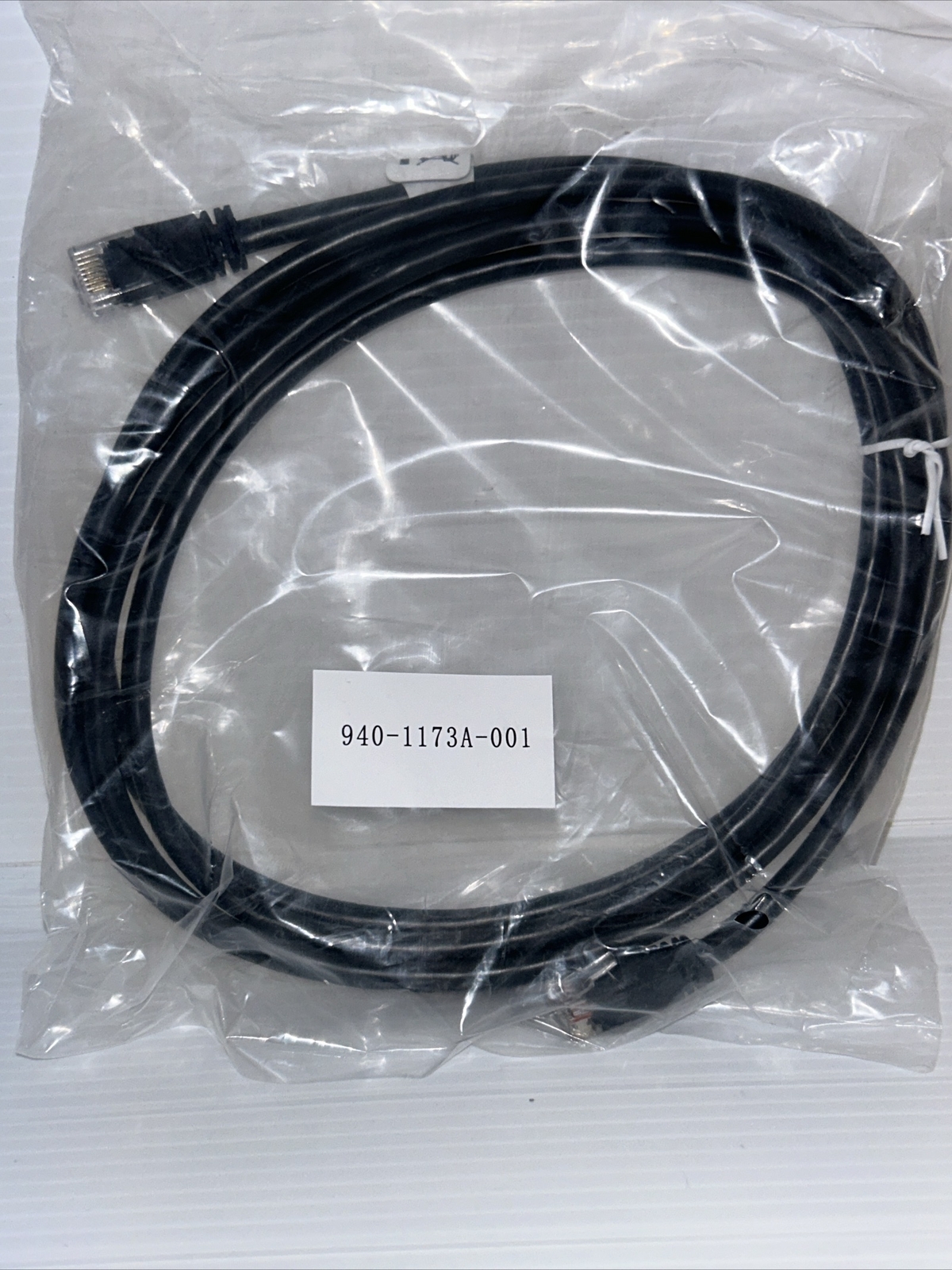 APC 940-1173A-001 Cable Cat 5E Snagless 7′ RJ45 BLK ROHS! Brand New