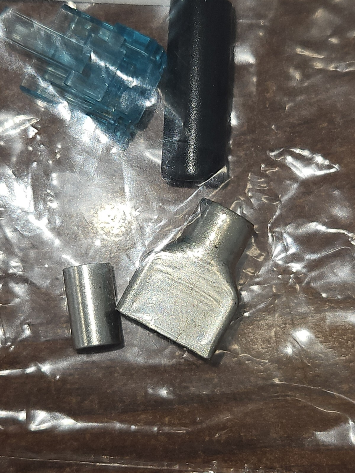 20X PIC 190007 RJ45 Connector Ethernet Plug 8p sheilded, datasheet in the photos