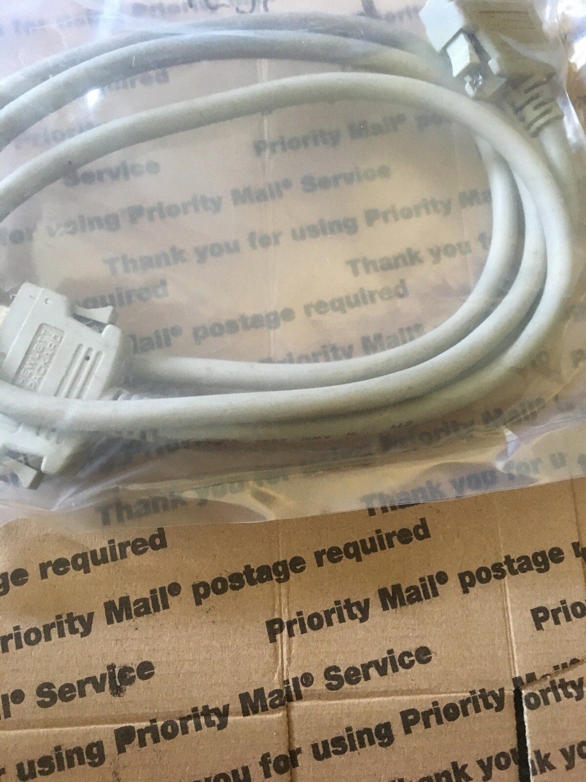 Hewlett-Packard 6’ft SCSI 2 Cable G5100-61605 Cable Made In China.