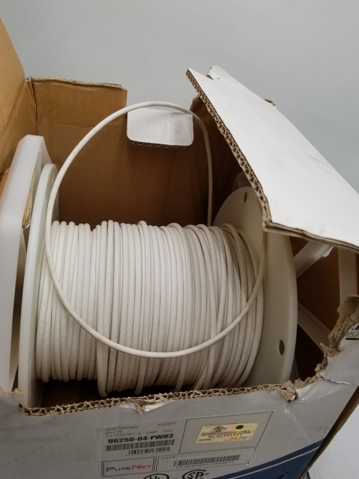 UTP CABLE CATEGORY 6 PLENUM PURE NET 6250-P 410FT -USED