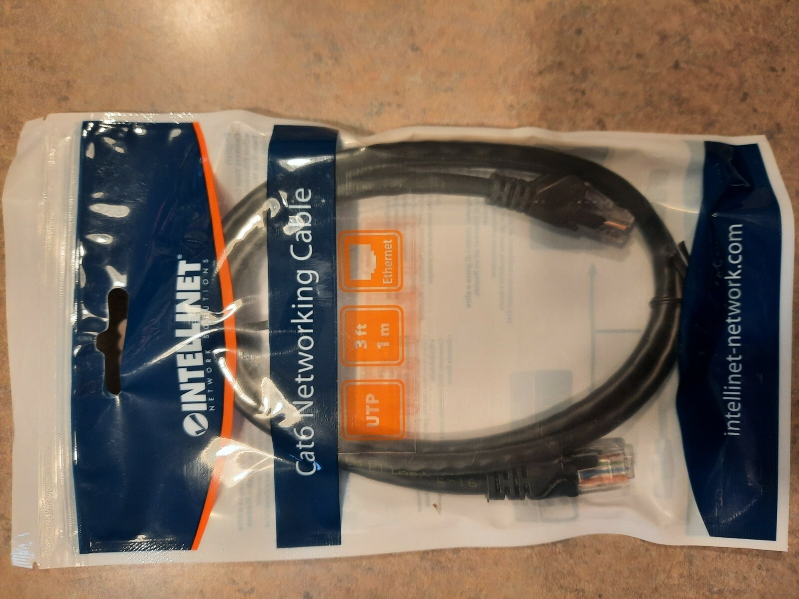 (3 pack) Intellinet Cat6 UTP Network Patch Cable, 3 ft (1.0 m), Black