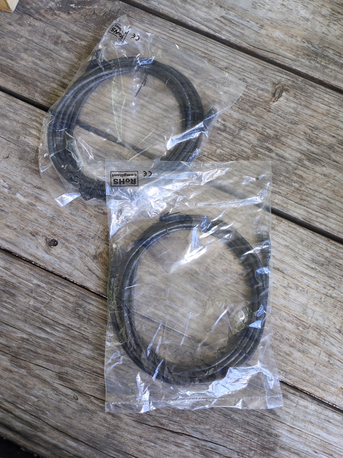 2 PACK Cable Matters Cat6 UTP 24 AWG Ethernet Cable 160001-BLK RJ45 BLACK 10′