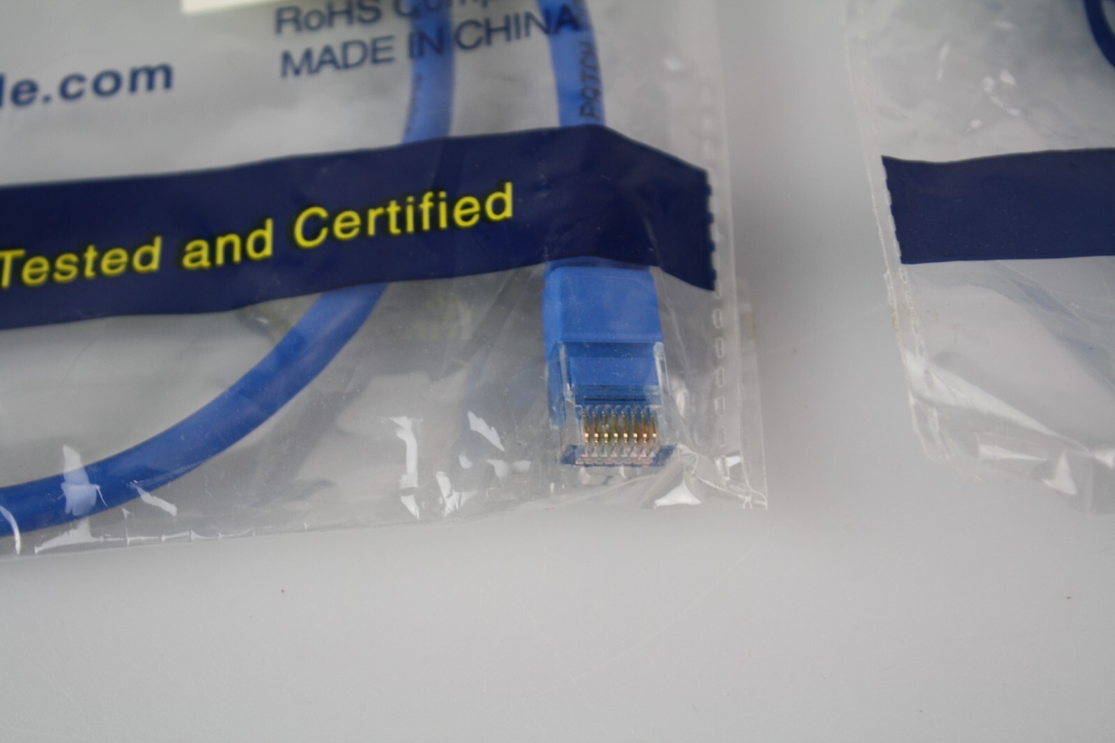 Lot of 5 RoHS Comliant Weltron 2′ RJ45 Male-Male Cat5e Patch Cable