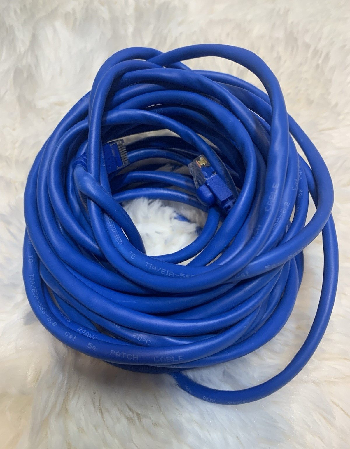 Cat 5e 10ft Ethernet Patch Cable RJ-45 to RJ-45 Blue Universal